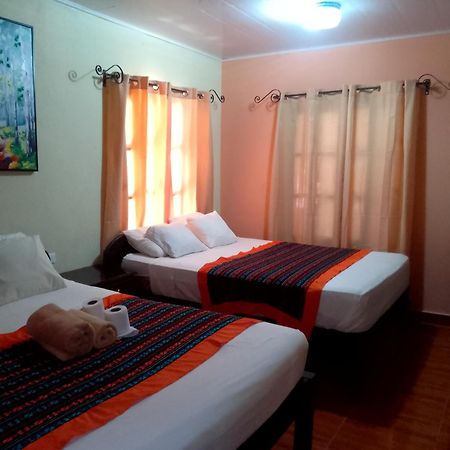 Hotel El Almendro Copán 外观 照片